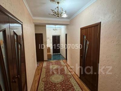 4-бөлмелі пәтер · 90 м² · 4/5 қабат, мкр. Сырдария 4 А — орталық мешіт жаны, бағасы: 25 млн ₸ в 
