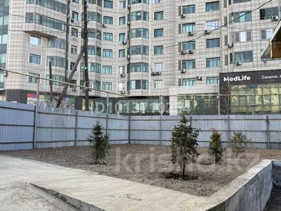 Свободное назначение, офисы, магазины и бутики, склады, салоны красоты, студии · 45 м² за 310 000 ₸ в Алматы, Бостандыкский р-н