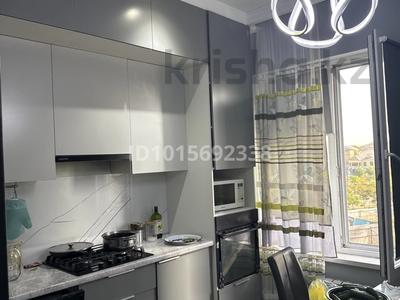 3-бөлмелі пәтер · 89 м² · 2/9 қабат, мкр Мирас, Аргынбекова 128 — Байтерекова, бағасы: 48 млн ₸ в Шымкенте, Каратауский р-н