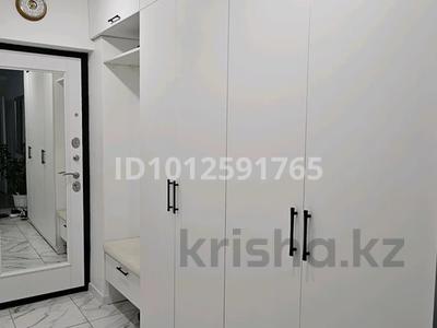 2-комнатная квартира · 53 м² · 18/25 этаж, Микрорайон Байкена Ашимова за 23.6 млн ₸ в Караганде, Казыбек би р-н