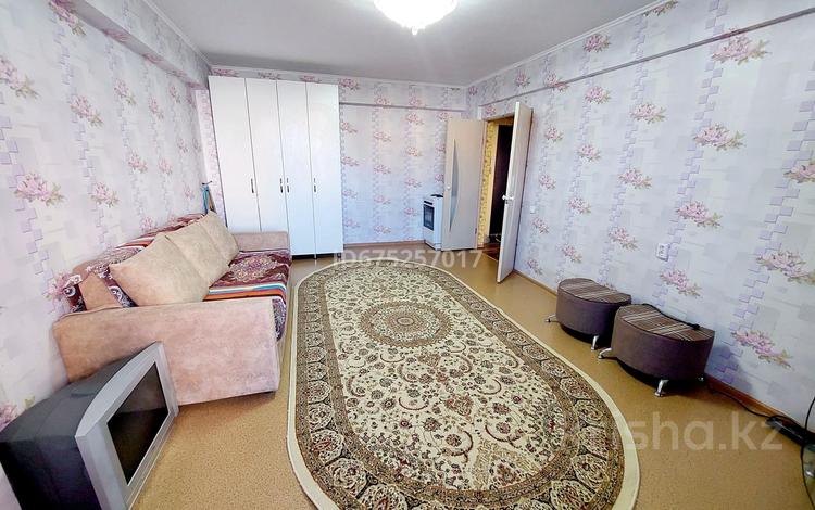 1-комнатная квартира, 45 м², 2/9 этаж, Есенберлина 4 А за 16 млн 〒 в Усть-Каменогорске — фото 6