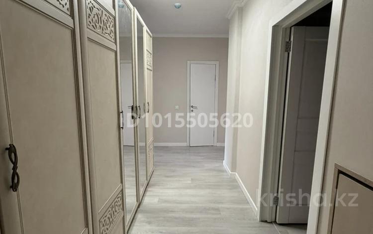 2-бөлмелі пәтер · 72 м² · 3/17 қабат, Кудайбердыулы 33 — Ш.Кудайбердыулы - Г. Мустафина, бағасы: 35 млн ₸ в Астане, Алматы р-н — фото 2