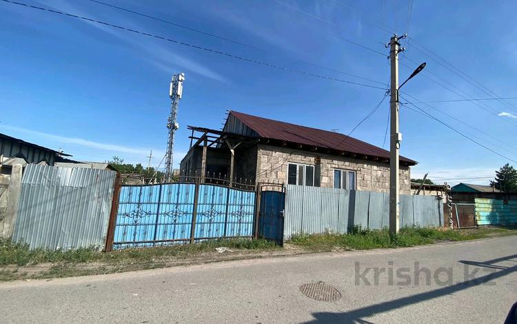 Жеке үй · 3 бөлме · 100 м² · 5 сот., Серебрянская 26, бағасы: 21 млн ₸ в Конаеве — фото 2