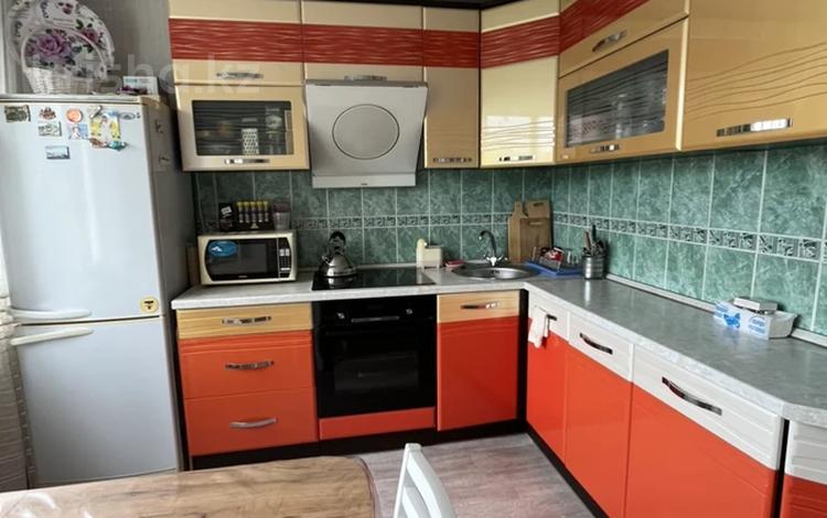 3-бөлмелі пәтер · 70.4 м² · 5/5 қабат, Сатпаева 32, бағасы: 25.8 млн ₸ в Усть-Каменогорске — фото 4