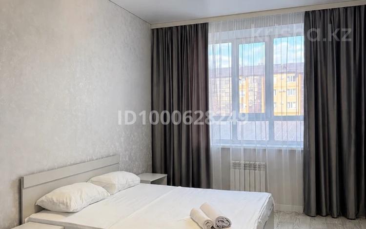 2-комнатная квартира · 69 м² · 3/10 этаж, Муканова 47/3 за 15 000 ₸ в Караганде, Казыбек би р-н — фото 18