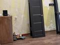 2-бөлмелі пәтер · 44.4 м² · 5/5 қабат, 28-шағынаудан 28 — Магазин Южный,Болашак, бағасы: 16 млн ₸ в Караганде, Казыбек би р-н — фото 7