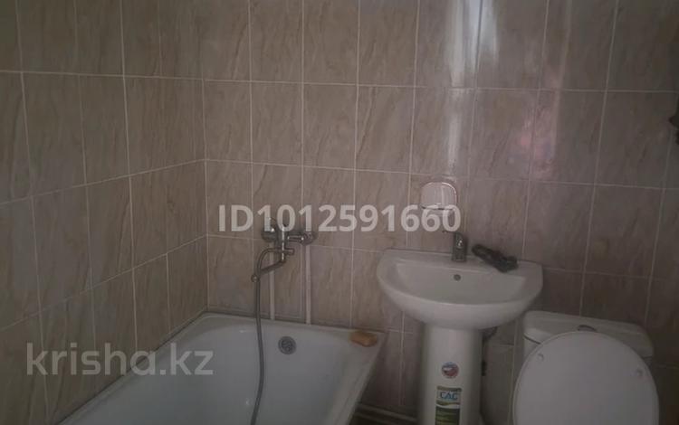 1-бөлмелі пәтер · 60 м² · 1/9 қабат, мкр Жас Канат, Пк Кунаев, бағасы: 200 000 ₸ в Алматы, Турксибский р-н — фото 2