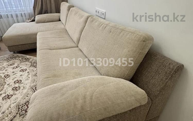 3-бөлмелі пәтер · 90 м² · 7/19 қабат, Брусиловского 159 — Кулымбетова, бағасы: 450 000 ₸ в Алматы, Алмалинский р-н — фото 11