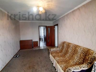 2-комнатная квартира, 46 м², 3/5 этаж помесячно, Назарбаева 112 за 100 000 〒 в Талдыкоргане