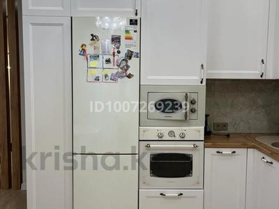 2-бөлмелі пәтер · 80 м² · 8/9 қабат, Касымханова 10, бағасы: 400 000 ₸ в Костанае