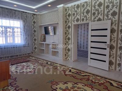 Жеке үй • 5 бөлмелер • 150 м² • тәулік бойы, Кариз 28 — Трасса, бағасы: 10 000 〒 в Туркестане