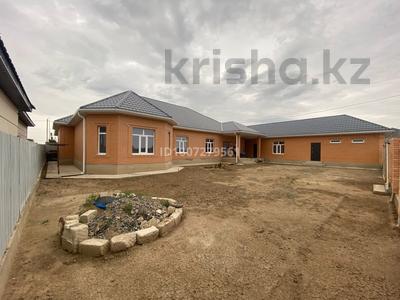 Жеке үй · 5 бөлме · 340 м² · 8 жүзд., Кошербаева 52/9, бағасы: 52 млн ₸ в Еркинкале