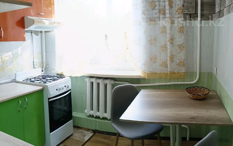 2-комнатная квартира · 45 м² · 2/4 этаж, проспект Абая 194 — Бульварная за 10 000 ₸ в Таразе — фото 14