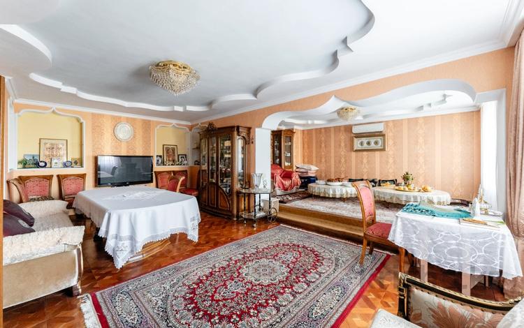 3-комнатная квартира · 160 м² · 3/16 этаж, Иманова 26 за 57 млн 〒 в Астане — фото 33