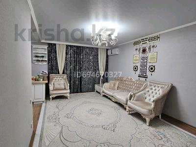 4-комнатная квартира · 141 м² · 5/5 этаж, мкр Кадыра Мырза-Али, Абулхайрхана 175 за 49 млн 〒 в Уральске