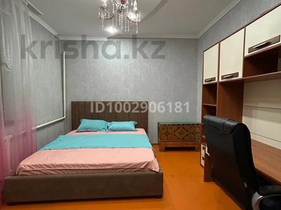 Дом · 5 комнат · 250 м², мкр Самал-2 за 55 000 〒 в Шымкенте, Абайский р-н