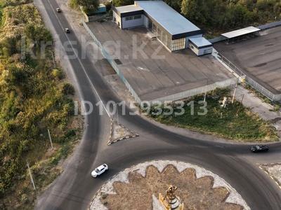 Участок · 110 соток, Нурбаева 111 — Апатаева Кенесары Автовокзал кольцо Аю Тропик Талас за 250 млн ₸ в Таразе