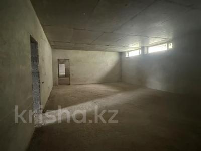 Продажа коммерческой недвижимости в Западно-Казахстанской обл.: Свободное назначение · 650 м² за 47 млн 〒 Свободное назначение · 650 м² за 47 млн 〒 в Уральске