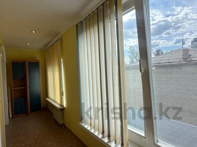 2-комнатная квартира · 57.1 м² · 5/5 этаж, Шевченко за 15.5 млн 〒 в Уральске