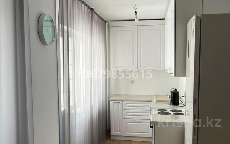 1-комнатная квартира · 41 м² · 23/25 этаж, мкр Юго-Восток 22 за 140 000 ₸ в Караганде, Казыбек би р-н — фото 8