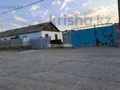 Часть дома · 5 комнат · 90 м² · 6 сот., Науирзек 11 за 3.5 млн 〒 в Таразе