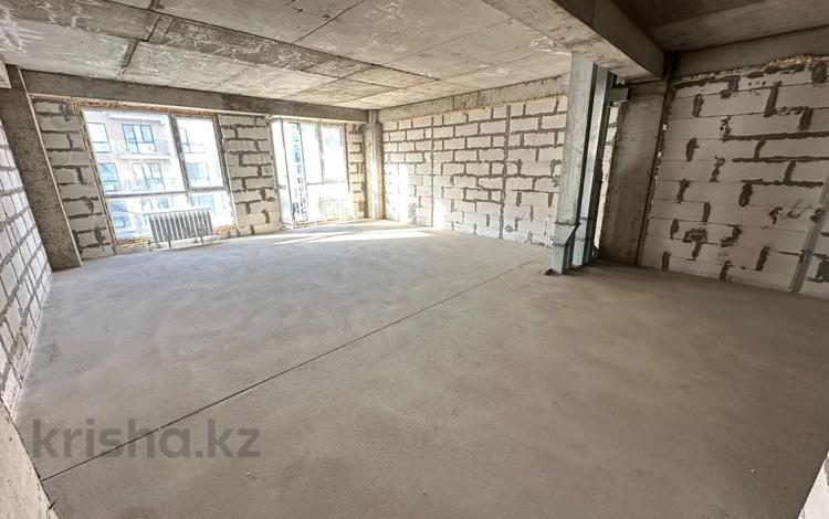 2-комнатная квартира, 57 м², 3/6 этаж, мкр Шугыла 10 к1