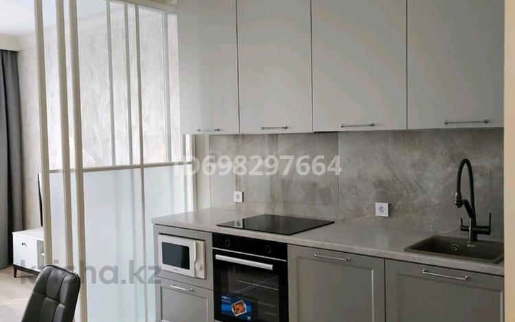 2-комнатная квартира · 50 м² · 5/15 этаж, Райымбека — Ауезова-Гоголя за 380 000 ₸ в Алматы, Алмалинский р-н — фото 2