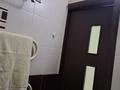 1-комнатная квартира, 33 м², 3/5 этаж помесячно, мкр Орбита-1 2 за 230 000 〒 в Алматы, Бостандыкский р-н — фото 7