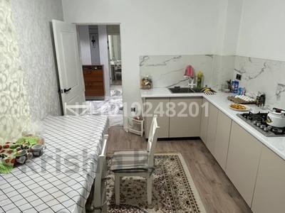 2-комнатная квартира · 65 м² · 2/6 этаж, 38-й мкр 4 за 200 000 ₸ в Актау