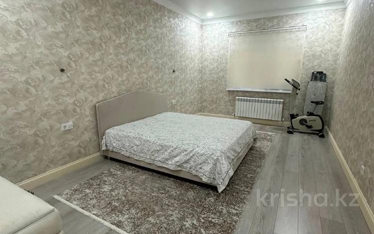 2-комнатная квартира · 72 м² · 1/5 этаж, мкр. Алтын орда, Халела Досмухамедулы за 32 млн ₸ в Актобе — фото 12