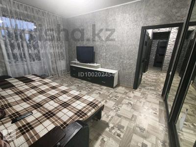 Аренда квартир в Восточно-Казахстанской обл.: 2-комнатная квартира · 45 м² · 3/5 этаж, Кирова 93 — Площадь за 250 000 〒 2-комнатная квартира · 45 м² · 3/5 этаж, Кирова 93 — Площадь за 250 000 〒 в Риддере