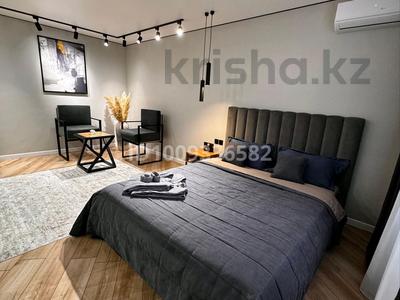 1-комнатная квартира · 32 м² · 2/5 этаж, Абая 52 — Маг.Акцент,маг.Нарша за 18 000 ₸ в Сатпаев