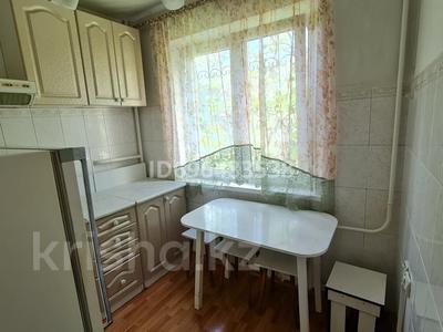 3-бөлмелі пәтер, 59 м², 2/4 қабат ай сайын, мкр №2 40, бағасы: 250 000 〒 в Алматы, Ауэзовский р-н