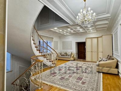 Продажа домов и дачи в Карагандинской обл.: Отдельный дом · 7 комнат · 410 м² · 10 сот., мкр Михайловка , Крылова 79б за 155 млн 〒 Отдельный дом · 7 комнат · 410 м² · 10 сот., мкр Михайловка , Крылова 79б за 155 млн 〒 в Караганде, Казыбек би р-н