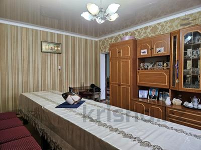 Продажа домов и дачи в Западно-Казахстанской обл.: Отдельный дом · 5 комнат · 140 м² · 10 сот., Зачаганск Талгата Бигельдинова за 39 млн 〒 Отдельный дом · 5 комнат · 140 м² · 10 сот., Зачаганск Талгата Бигельдинова за 39 млн 〒 в Уральске