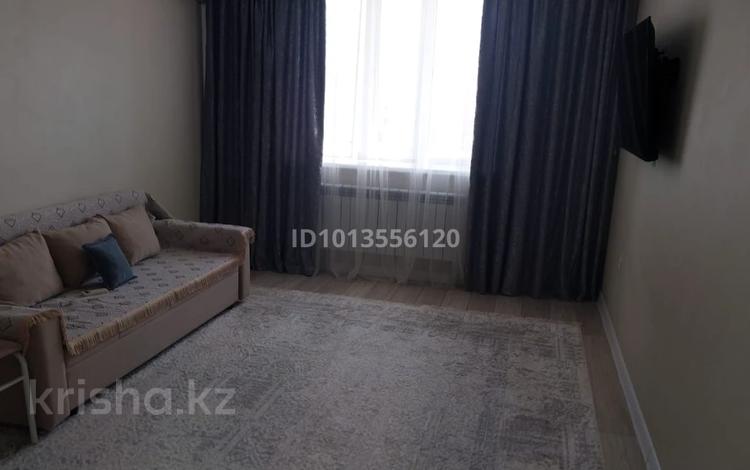 3-комнатная квартира · 84 м² · 4/5 этаж, Тауелсиздик 3 — Есенова за 350 000 ₸ в  — фото 2