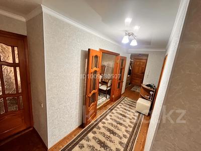 3-бөлмелі пәтер · 65 м² · 3/9 қабат, Алии Молдагуловой 42 — Проспект Алии и напротив летного Взади пабло, бағасы: 21.5 млн ₸ в Актобе