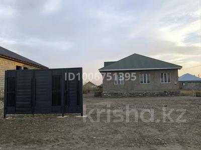 Отдельный дом · 4 комнаты · 106 м² · 10 сот., Массив Кайнар 22а за 38 млн 〒 в Таразе