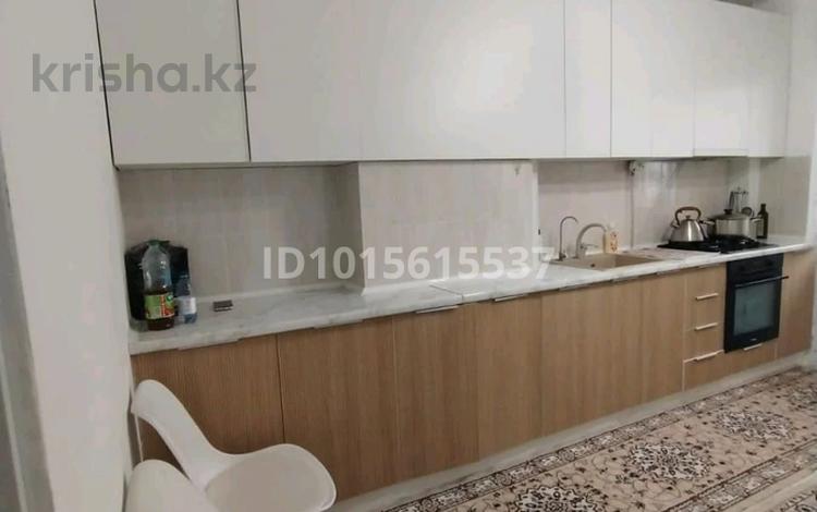 2-бөлмелі пәтер · 51 м² · 4/5 қабат, Мкр Карасу 21 — Ресторан Ақ Сарай артында, бағасы: 17.5 млн ₸ в Таразе — фото 2
