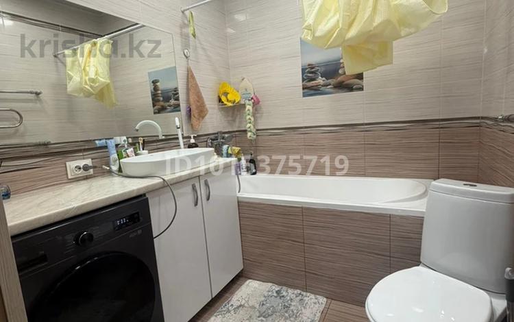 2-бөлмелі пәтер · 47 м² · 3/5 қабат, Кокмайса ш/а. 36/2 блок А, бағасы: 250 000 ₸ в Алматы, Жетысуский р-н — фото 2