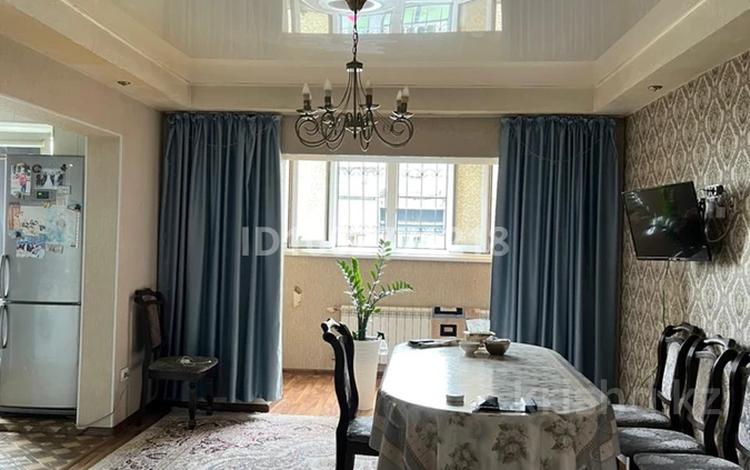 4-бөлмелі пәтер · 80 м² · 9/9 қабат, Жандосова 182 — Саина, бағасы: 380 000 ₸ в Алматы, Ауэзовский р-н — фото 2
