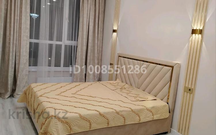 2-комнатная квартира · 62 м² · 9/13 этаж, мкр Тастак-1, Райымбека 348/1 к1-7 за 350 000 〒 в Алматы, Ауэзовский р-н — фото 2