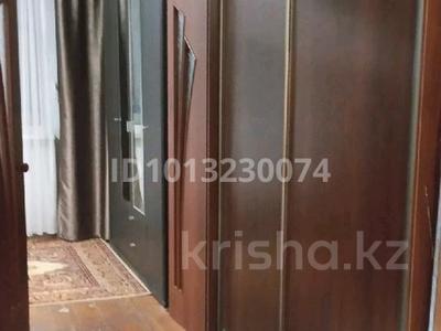 2-комнатная квартира · 60 м² · 9/9 этаж, Назарбаева — Центр.Арбат.Станции Метро Раимбек и Жибек Жолы. за 300 000 ₸ в Алматы, Алмалинский р-н