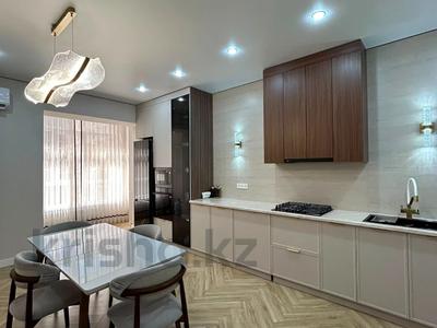 3-комнатная квартира · 131 м² · 4/8 этаж, 41-й мкр 5 за ~ 64.9 млн ₸ в Актау