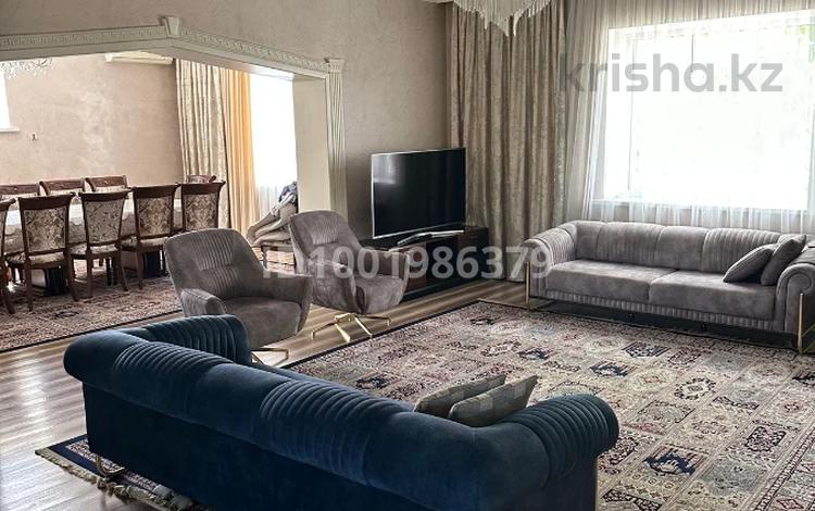Отдельный дом · 8 комнат · 400 м² · 10 сот., мкр Катынкопыр 2 — Рынки Алаш,Бекжан,Самал за 110 млн ₸ в Шымкенте, Абайский р-н — фото 9
