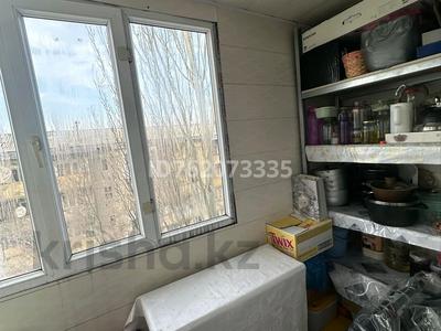 2-комнатная квартира · 49 м² · 5/5 этаж, 4 мкр 14 за 20.5 млн 〒 в Есик