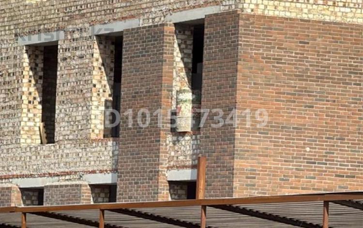 1-бөлмелі пәтер · 38.73 м² · 5/9 қабат, Мухамедханова 43, бағасы: 22.6 млн ₸ в Астане — фото 2