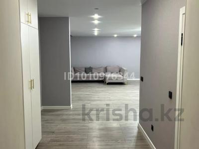 3-комнатная квартира · 106 м² · 10/10 этаж, Айнаколь 62 — Жумабаева за 48 млн ₸ в Астане, Алматы р-н