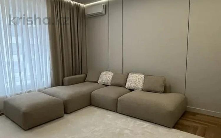 3-бөлмелі пәтер · 110 м² · 4/10 қабат, 118 1, бағасы: 500 000 ₸ в Алматы, Бостандыкский р-н — фото 2