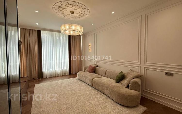 2-бөлмелі пәтер · 80 м² · 12/33 қабат, Аль-фараби 15/1, бағасы: 1 млн ₸ в Алматы, Бостандыкский р-н — фото 2